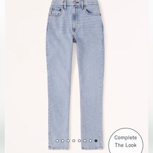 NWOT A&F Curve Love Ultra High Rise 90’s Slim Straight Jeans 00R